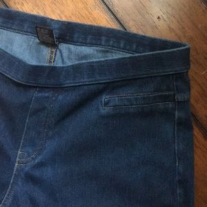 HUE Denim Legging Shorts